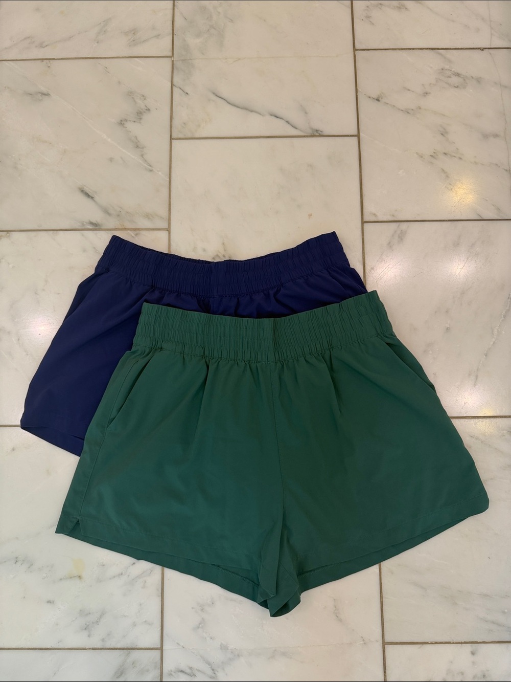 Athleta Women’s Weekender Run Shorts- 2
